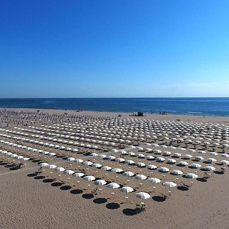 Albatross Mobile Homes On Camping Mare E Pineta Llido Degli Estensi Kültér fotó